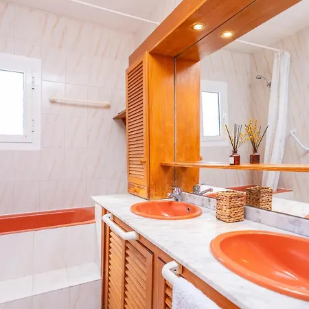 Villa Es Putchet - Beautiful House With Private Pool And Free Wi-fi *