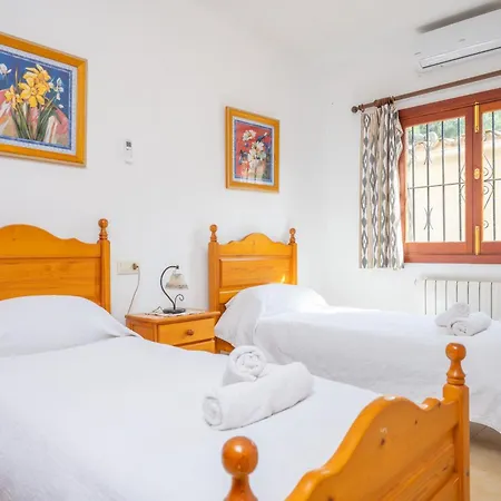 Es Putchet - Beautiful House With Private Pool And Free Wi-fi Bunyola